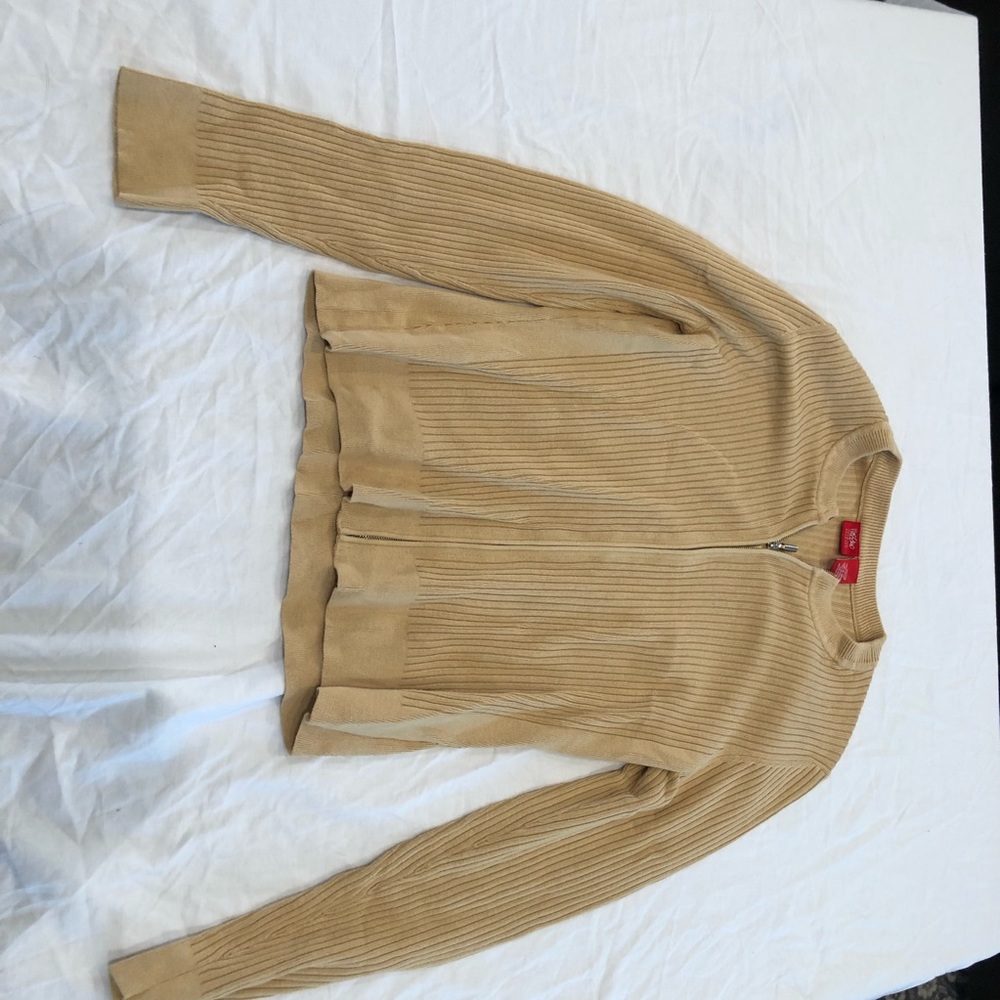 About 35 women clothes jeans, shirts pants shorts and skirts S, M,L $80